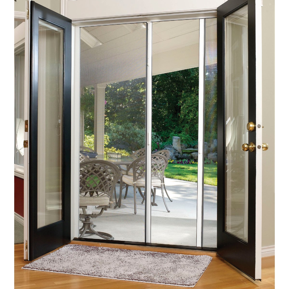 84" RETRACTABLE SCREEN - E200 by Larson Mfg Co