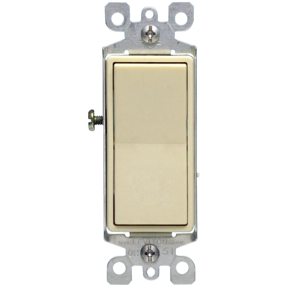 IVORY LTD 3WAY SWTICH - S01-05613-2IS by Leviton Mfg Co