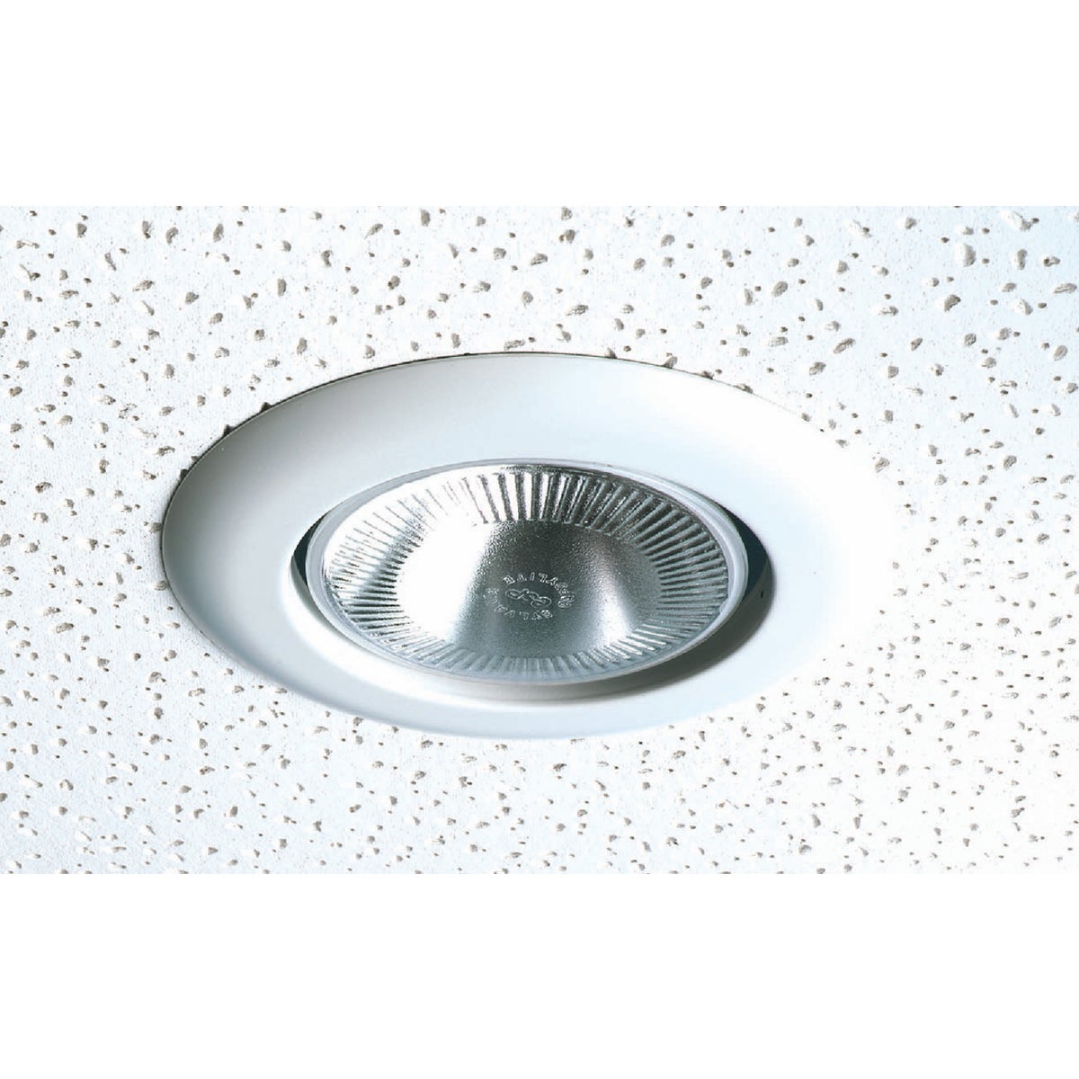 WHT RECESS FIXTURE TRIM - TR40W by Philips Consumer Lum