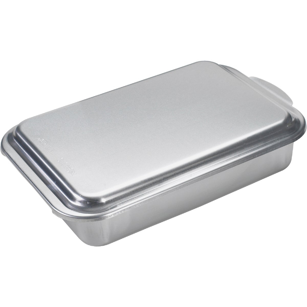 9X13 METL CAKE PAN W/LID - 46320 by Nordic Ware/reitenba