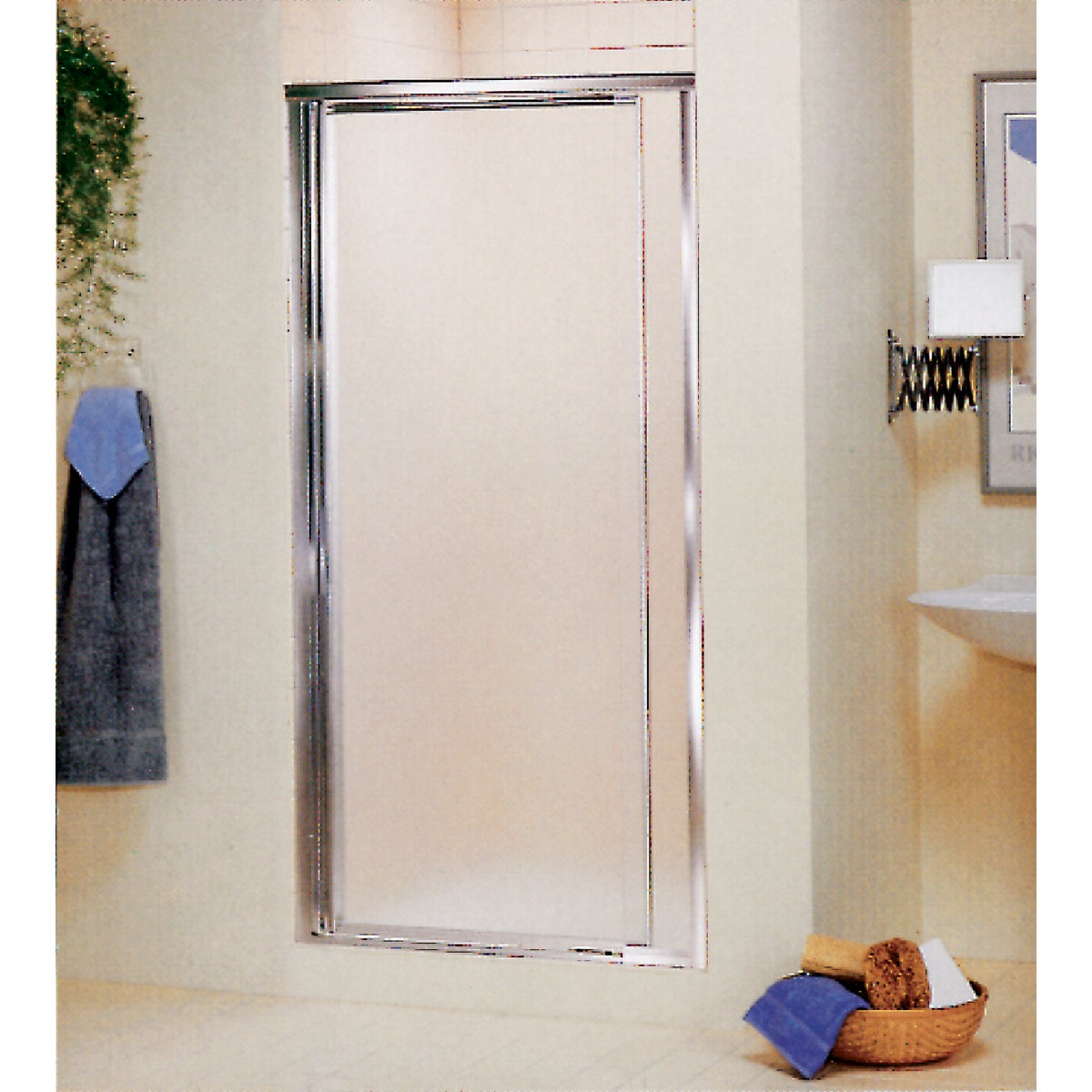 CHR PIVOT SHOWER DOOR