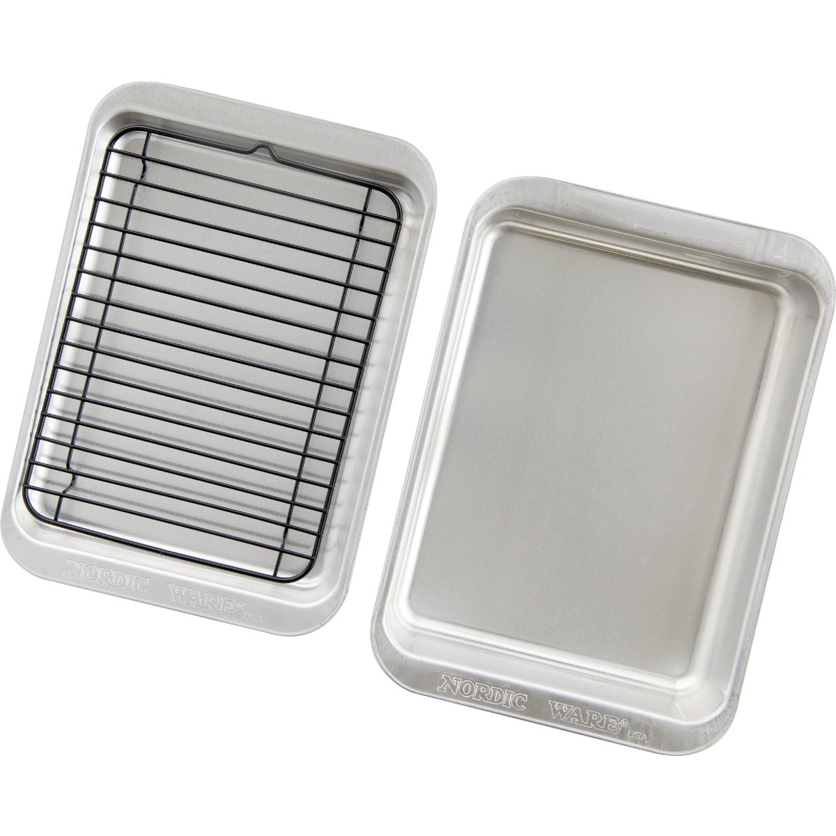 Nordic Ware Naturals Compact Ovenware Set (3-Piece)