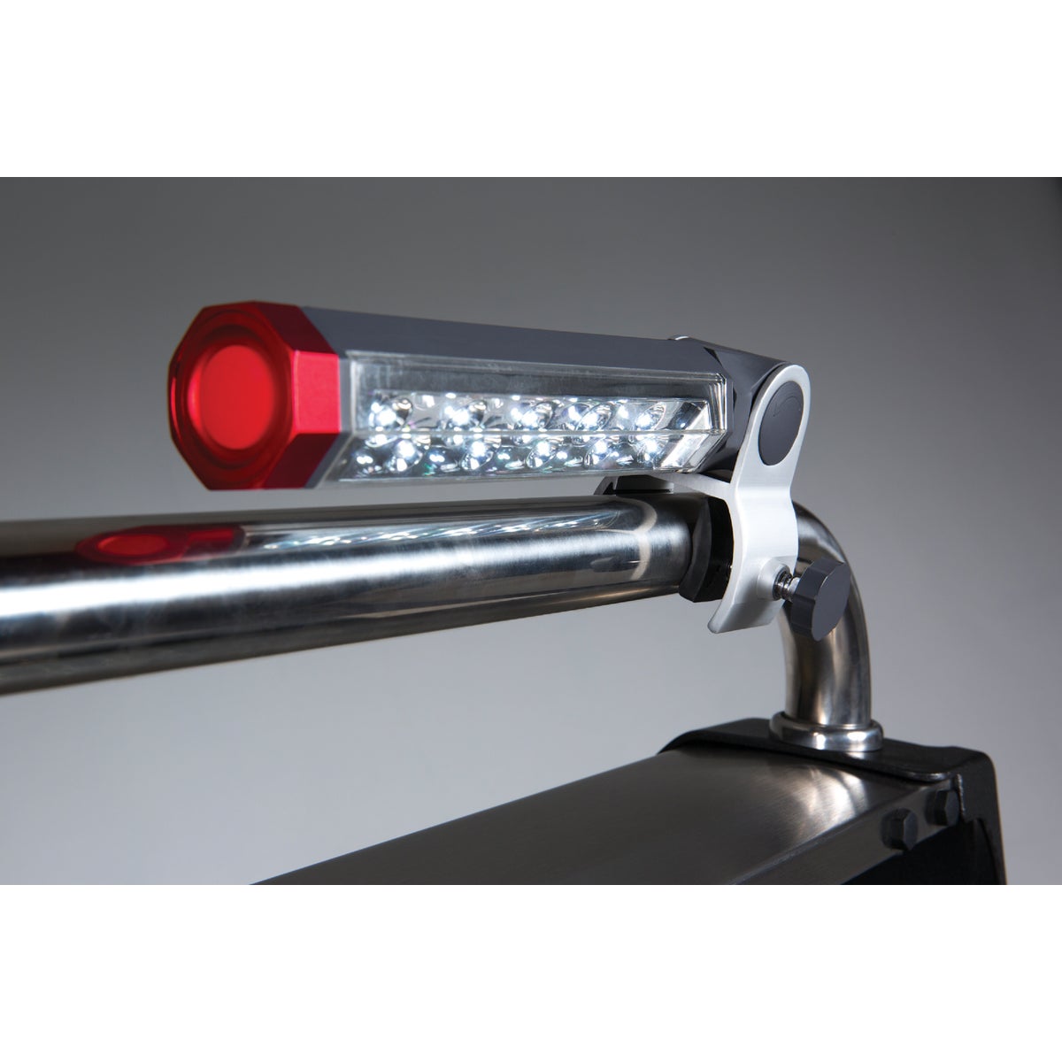 UNIVERSAL GRILL LIGHT